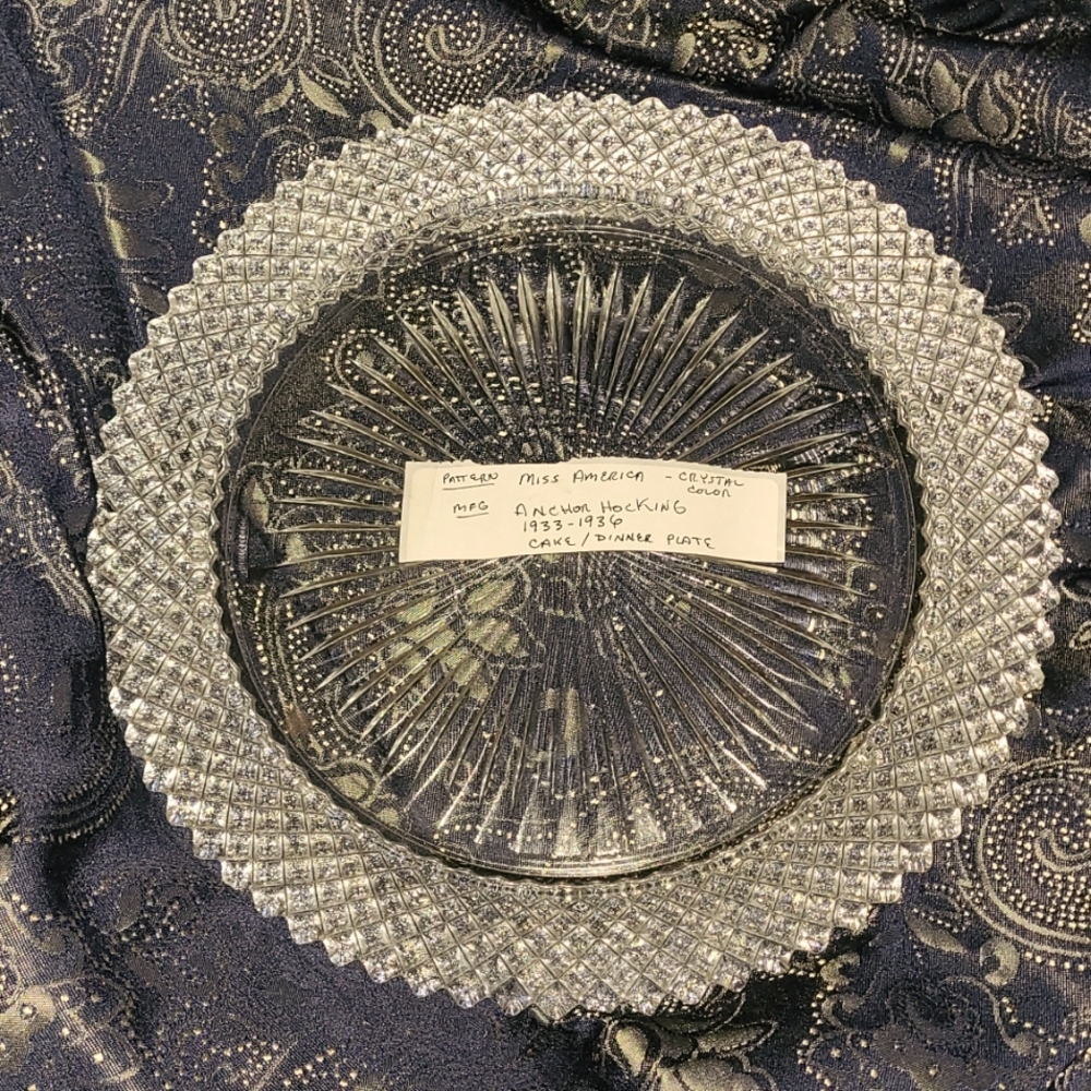1933-1936 anchor hocking cake/dinner plate.